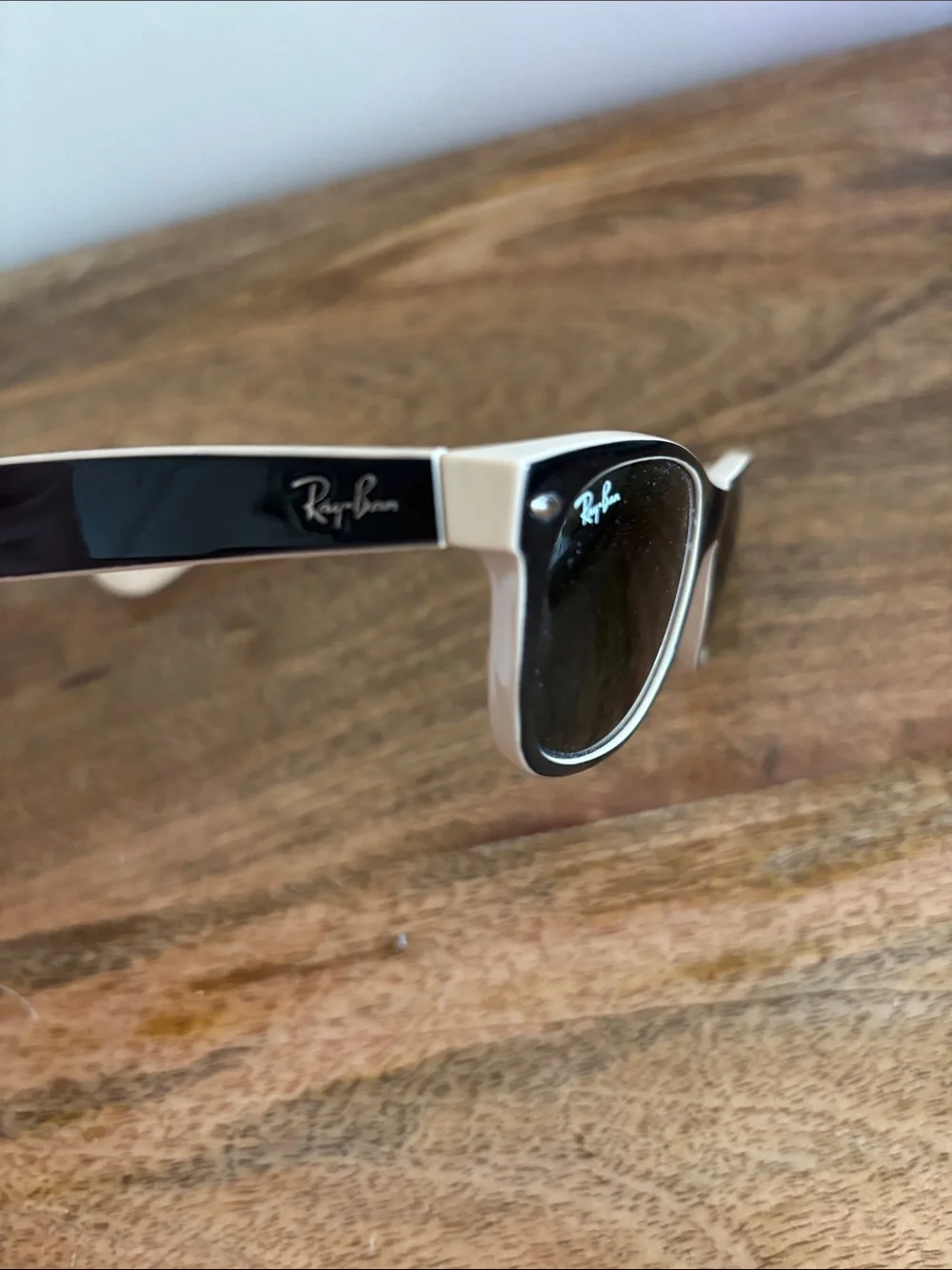 Ray-Ban Black Wayfarer-Style Sunglasses